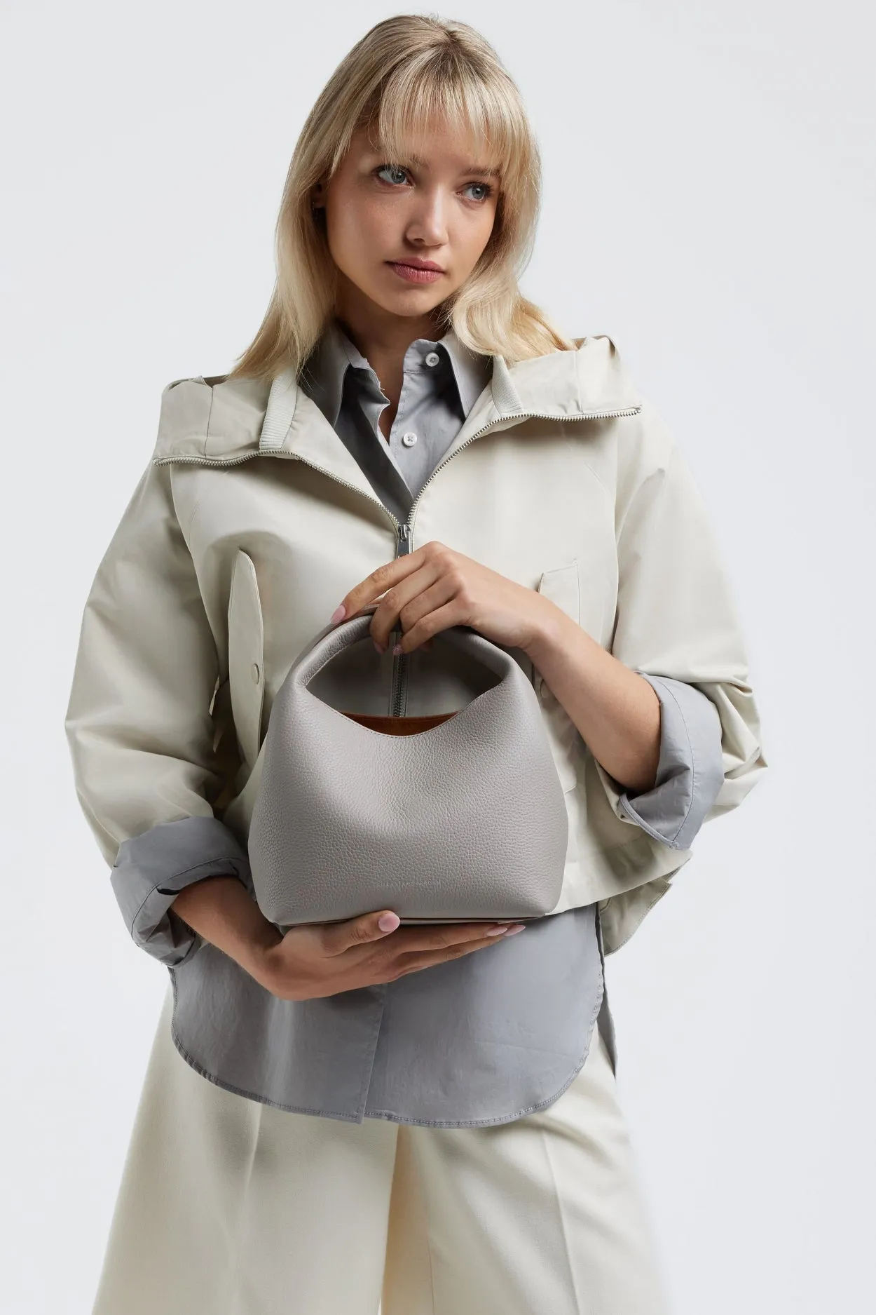 DAISY | TAUPE