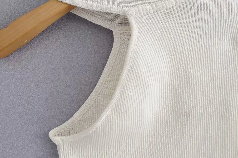 ONE SHOULDER KNITTED SWEATER